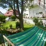 Appartement Lelle -kert 03