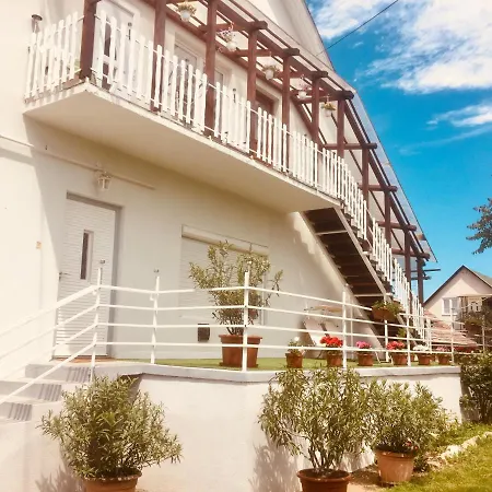 Apartment Lelle -kert 03 Balatonlelle