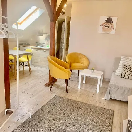 Apartment Lelle -kert 03 *